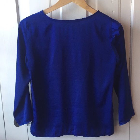 BCBG royal blue silk 3/4 sleeve top - Picture 4 of 4